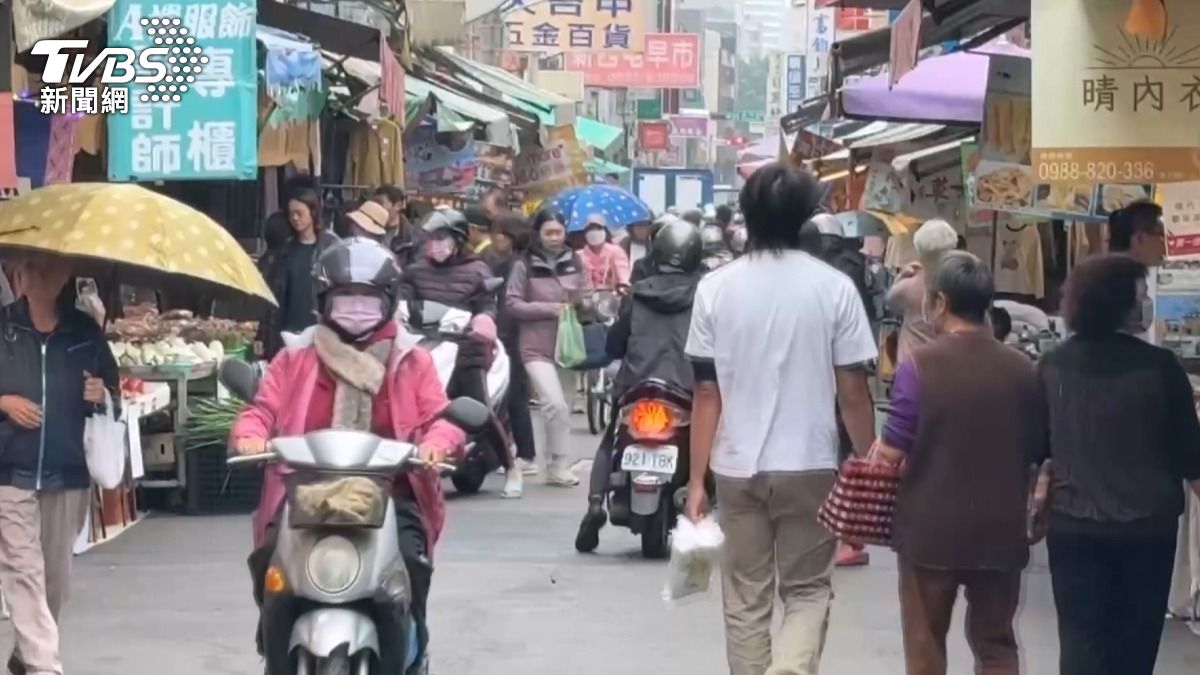 附近攤商多採取避免衝突的態度,只有在情況嚴重時才會報警。(圖/TVBS)