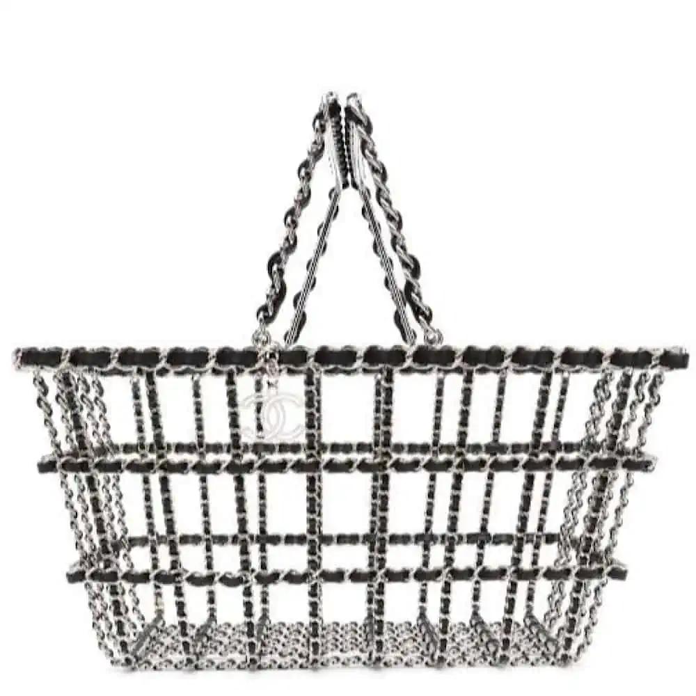 香奈兒Shopping Basket Bag。(圖/翻攝自katheleys)