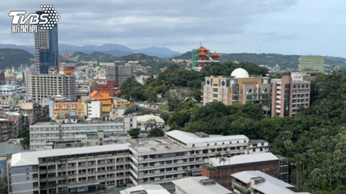 基隆房價基期低,房市寒冬中,總價不減反增。(圖/TVBS)