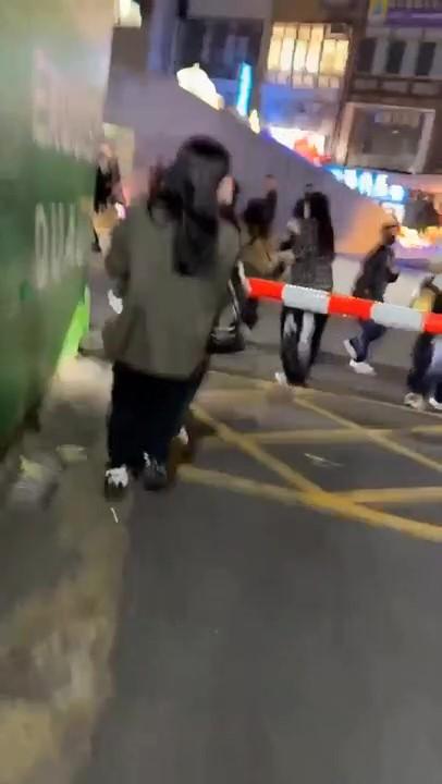 張文,北捷砍人,北車砍人,張文通緝犯,張文是誰,中山站砍人,張文墜樓,北車煙霧彈,張文長相,台北殺人,捷運砍人,北捷殺人