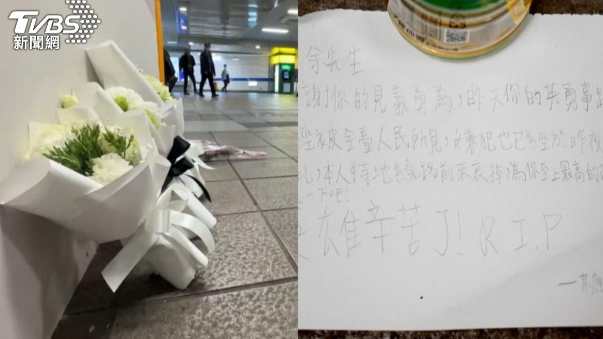 不少民眾今日前往事發地哀悼57歲英勇伯。(圖/區國強攝)