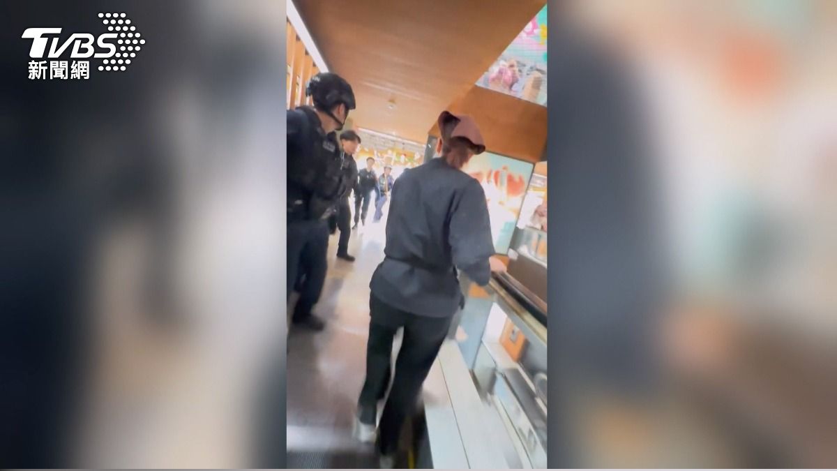 北市中山商圈犯案 店家「這招」保命。(圖/TVBS)