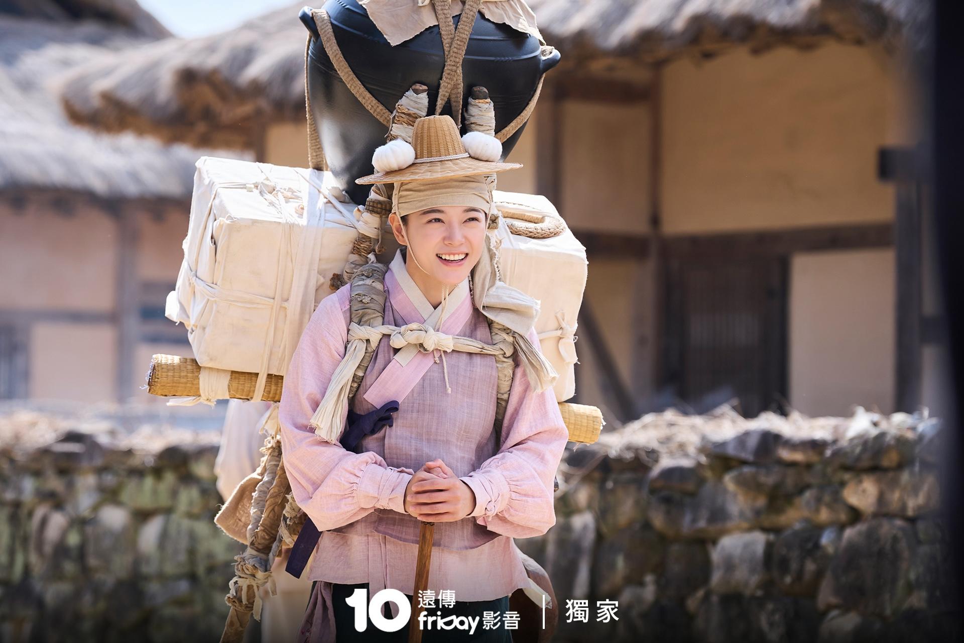 金世正劇中扮演「包袱商」。(圖/friDay影音提供)