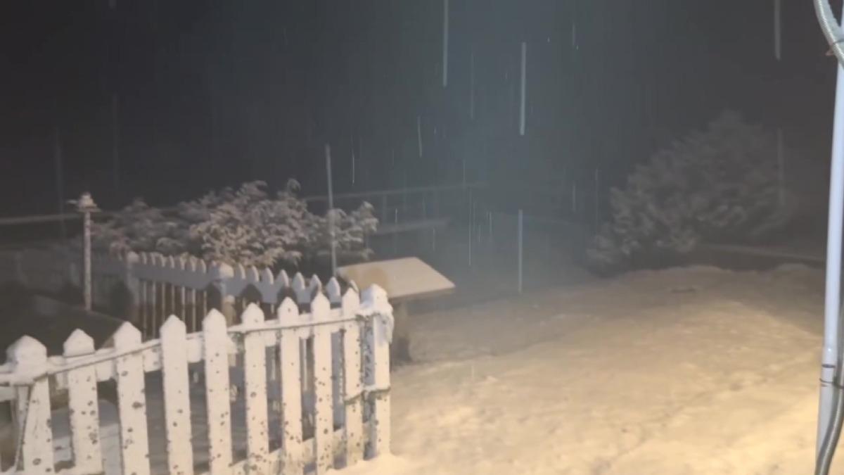 耶誕前後再降雪?氣象署:3500公尺高山有望。(圖/卡里布灣企業社 馬正輝)