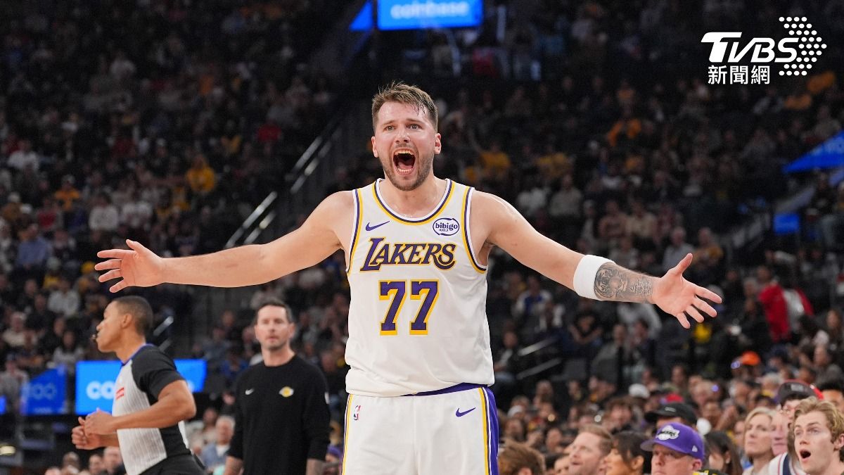 NBA／唐西奇腿傷僅拿12分退場！詹皇砍36分湖人仍不敵快艇
