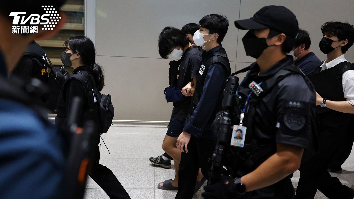 南韓警方宣布，在18日突襲柬埔寨詐騙園區，再逮捕26名南韓籍嫌犯。(資料照／達志影像路透社)