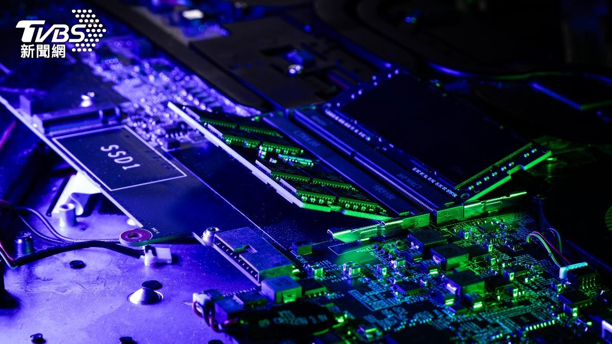 傳美光敲門！力積電早盤鎖漲停40.45元　創3年新高價