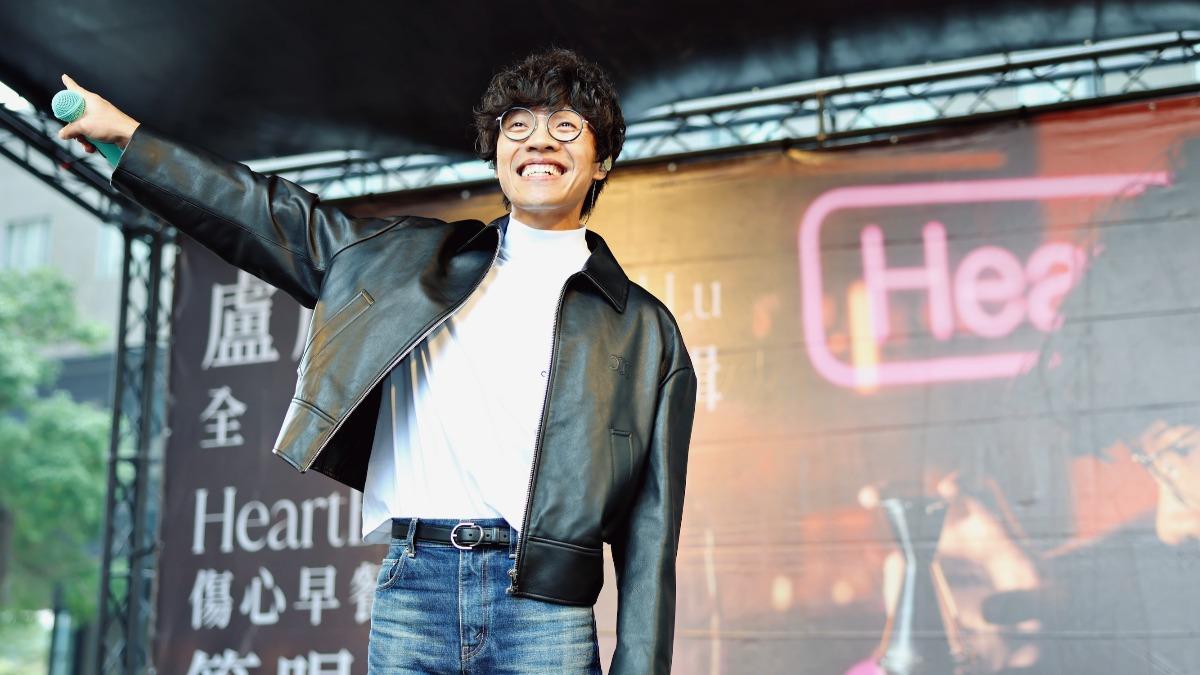 盧廣仲唱一半!音響故障音樂瞬間全停 驚人反應震撼全場