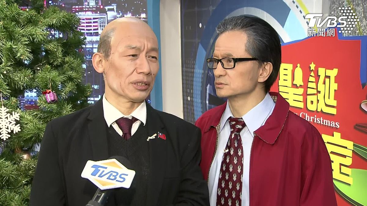 郭子乾和唐從聖分別扮演韓國瑜和李敖。(圖/TVBS)