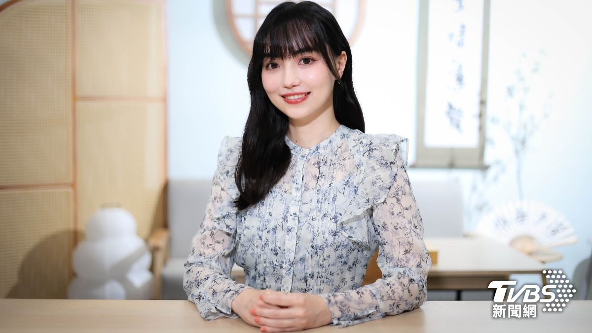 黑嘉嘉至今仍母胎單身,但並不急著談戀愛。(圖/張哲鳴攝)