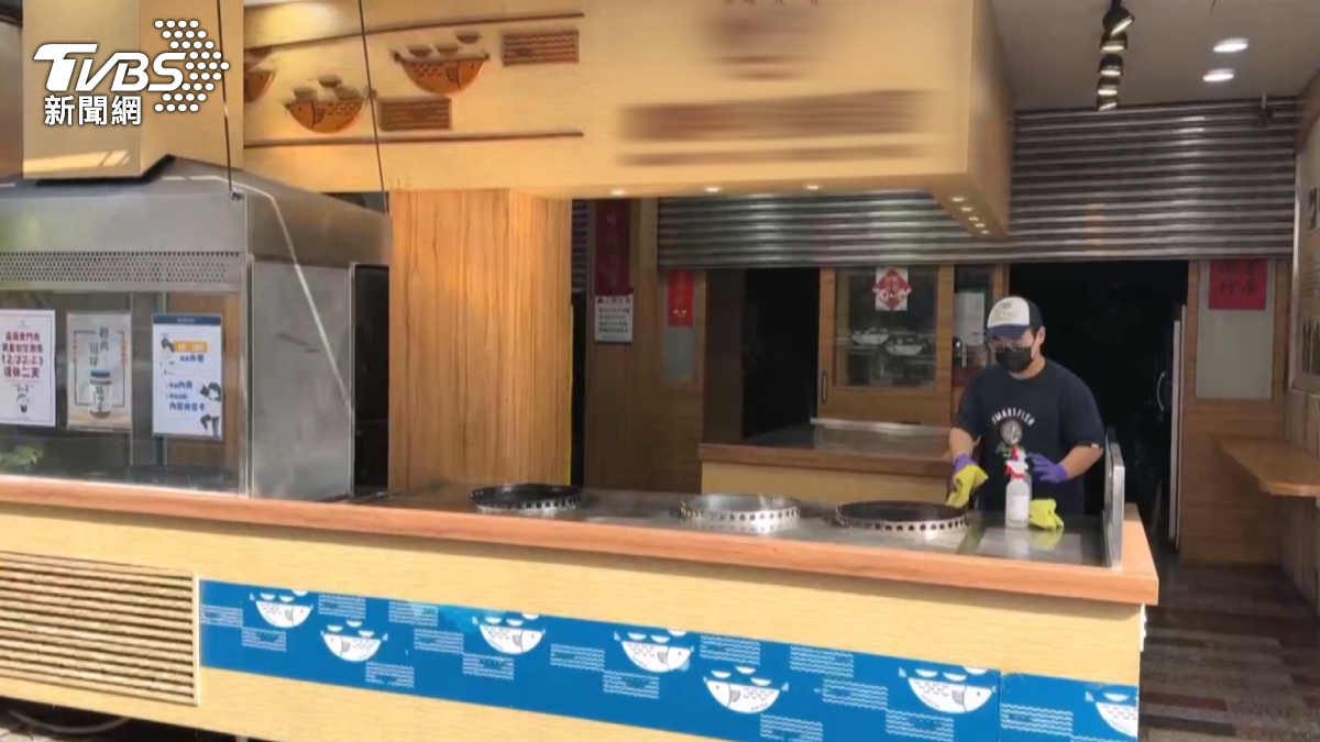業者對此事件表達歉意,並表示將於接下來兩天進行全面性的消毒工作。(圖/TVBS)
