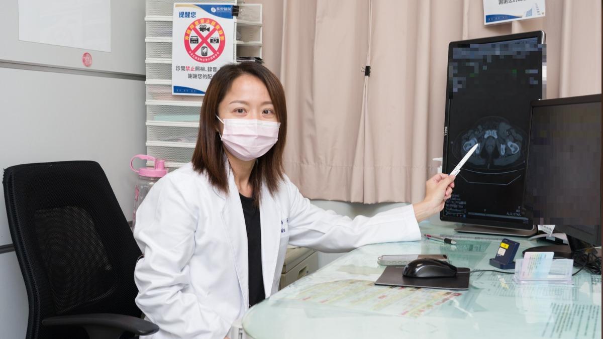 吳佩玲提醒,如果出現持續的淋巴結腫大、體重減輕、夜間盜汗、或不明原因的腹痛與水腫等情形應立即就醫。(圖/長安醫院提供)