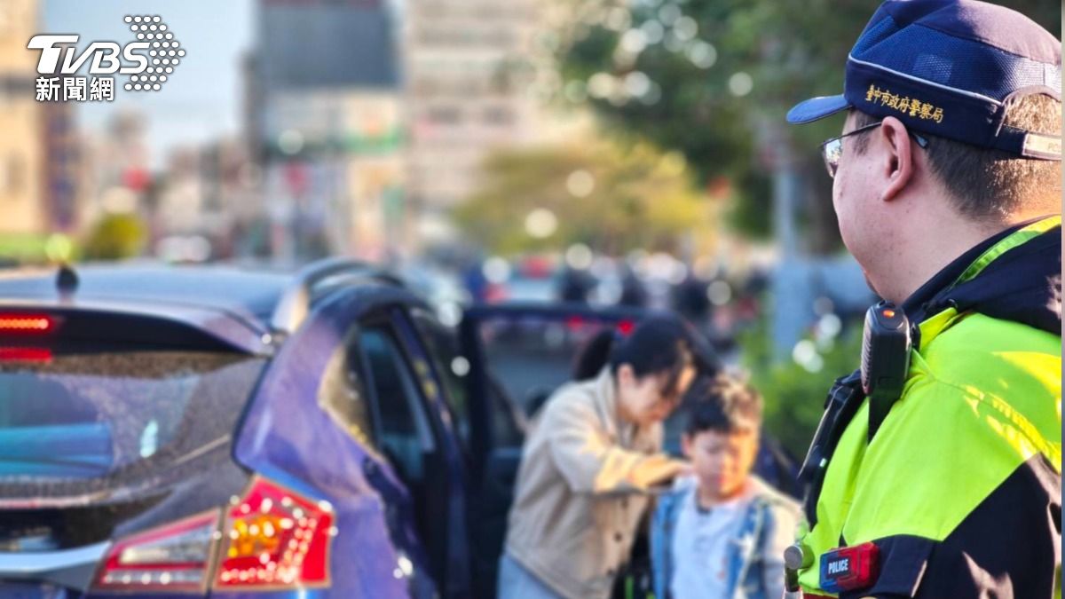 第一分局警強化護童專案勤務。（圖／TVBS）