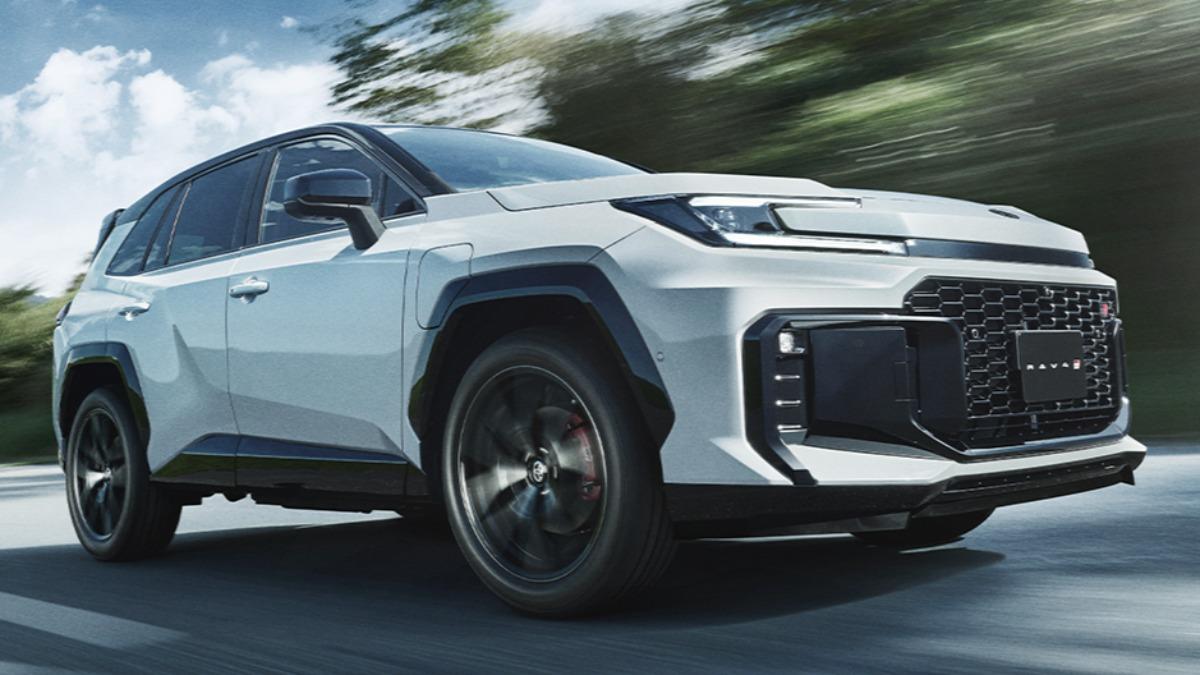 RAV4首度採用「廢車回收塑料」底板。(圖/Toyota提供)