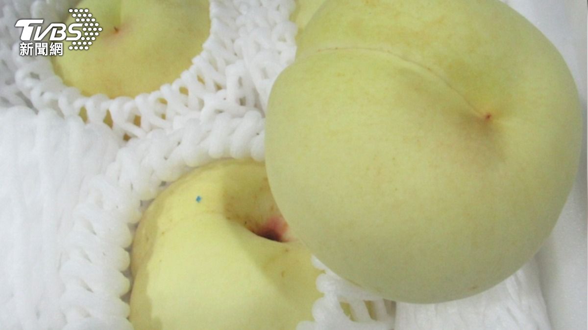 日本水蜜桃農藥殘留超標。(圖/食藥署提供)