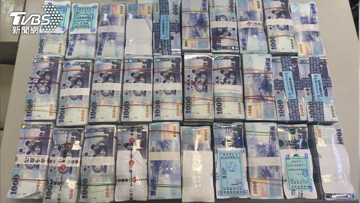 詐團成員將銀樓當作地下金庫,存方上億現金。(圖/TVBS)