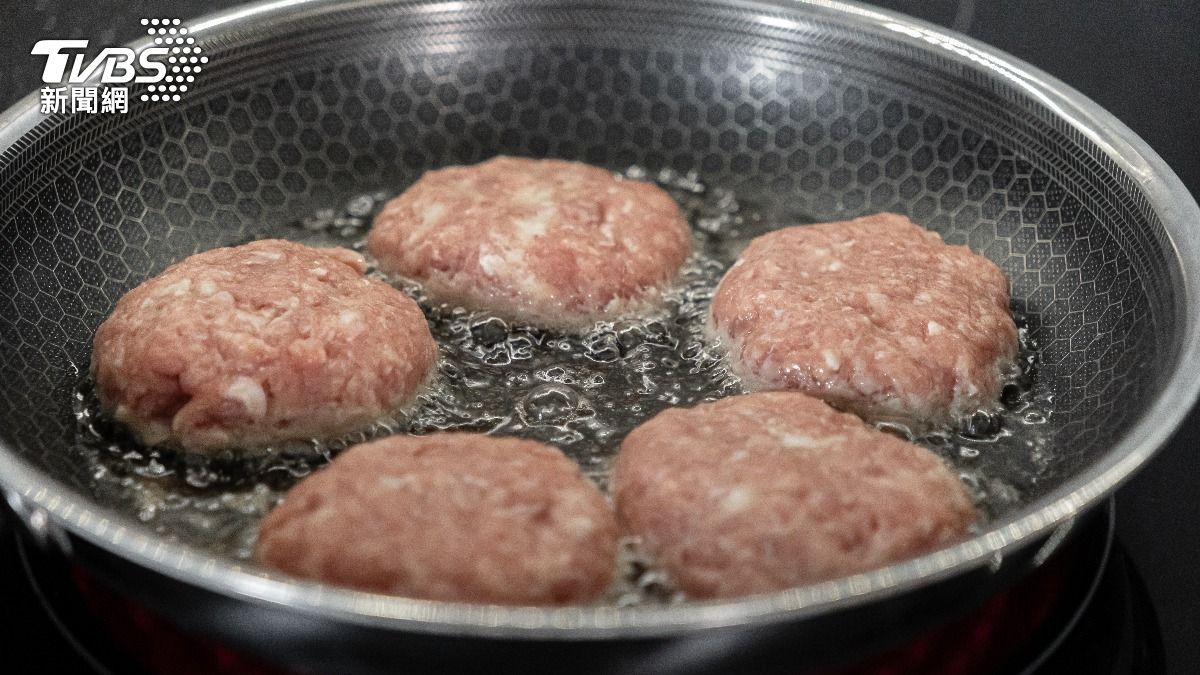 不沾鍋不能油炸?常見「1用法」一堆人做錯 日廚搖頭:最傷鍋