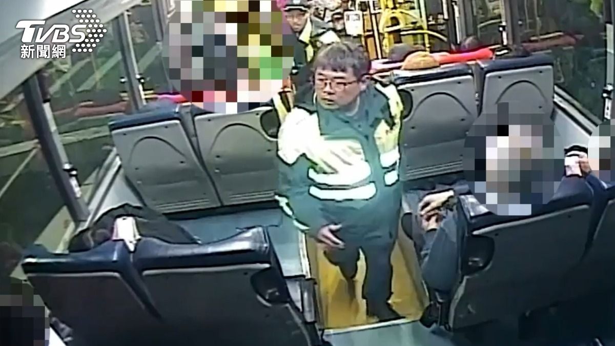 新北男公車上講電話嗆丟手榴彈「要死一起死」 下場秒被逮