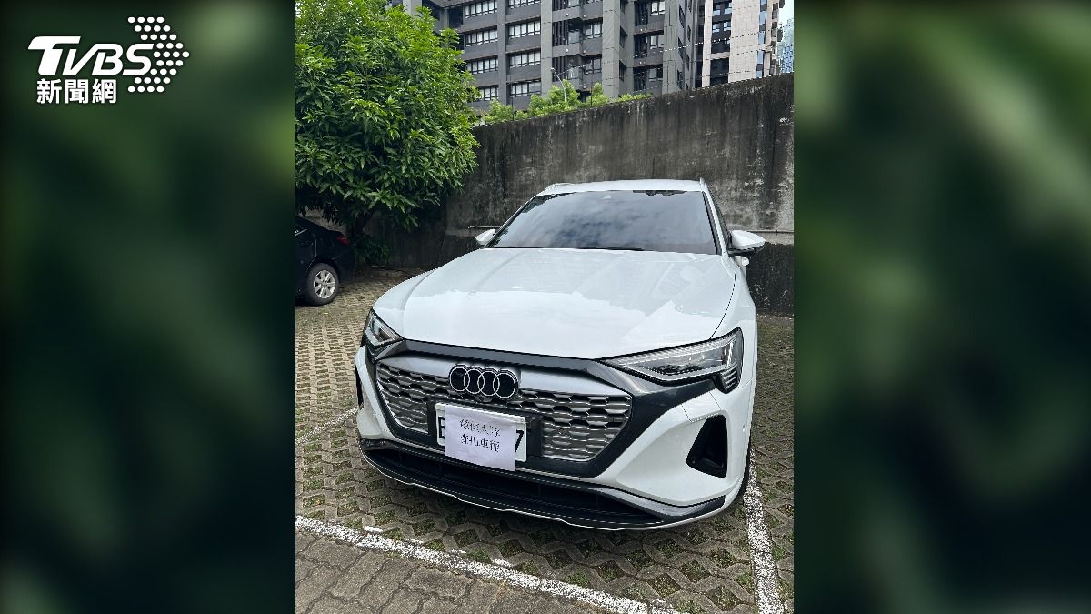 查扣汽車。(圖/TVBS)