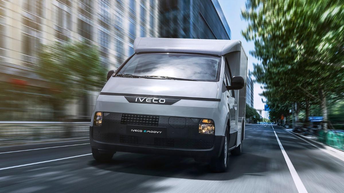 Iveco先前曾使用Staria平台開發eMoovy電動商用車。(圖/Hyundai)