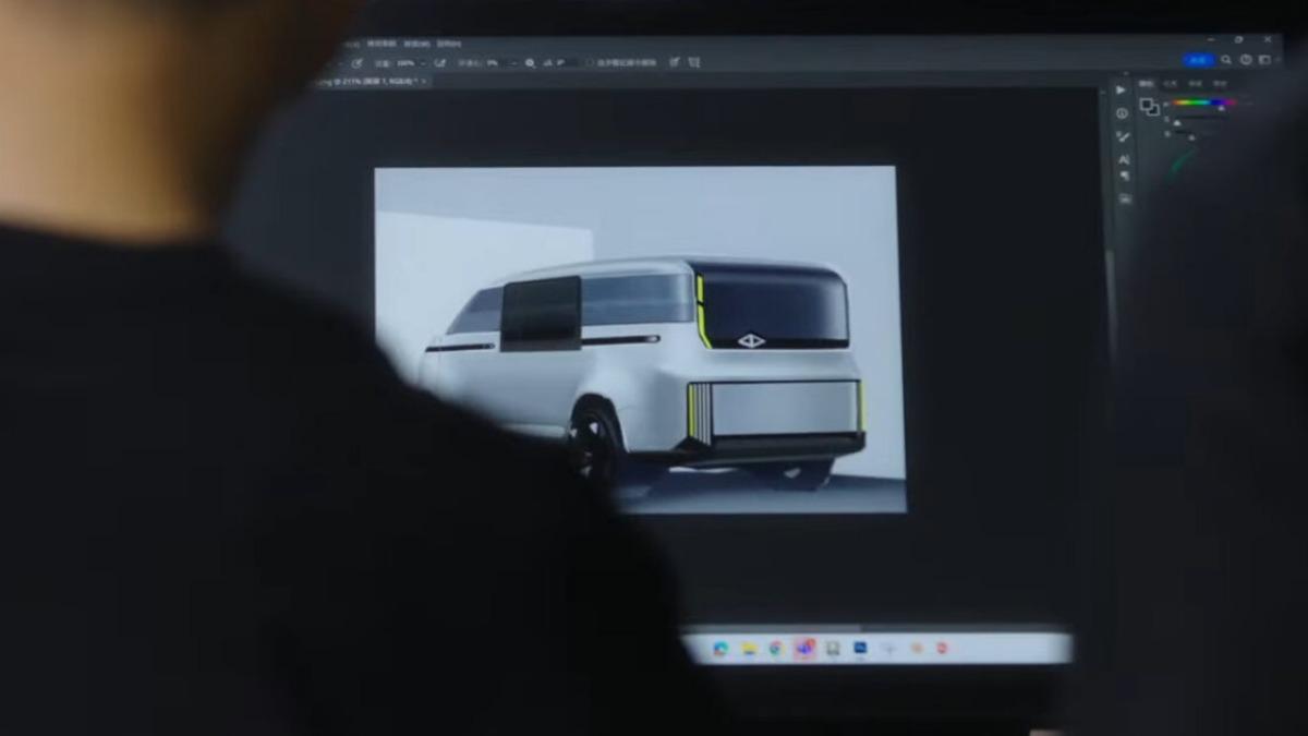 中華汽車近期發佈一段全新短片,當中暗藏一輛廂式車款,外界猜測是大改款Delica。(圖/翻攝自Youtube-Mitsubishi Motors Taiwan)