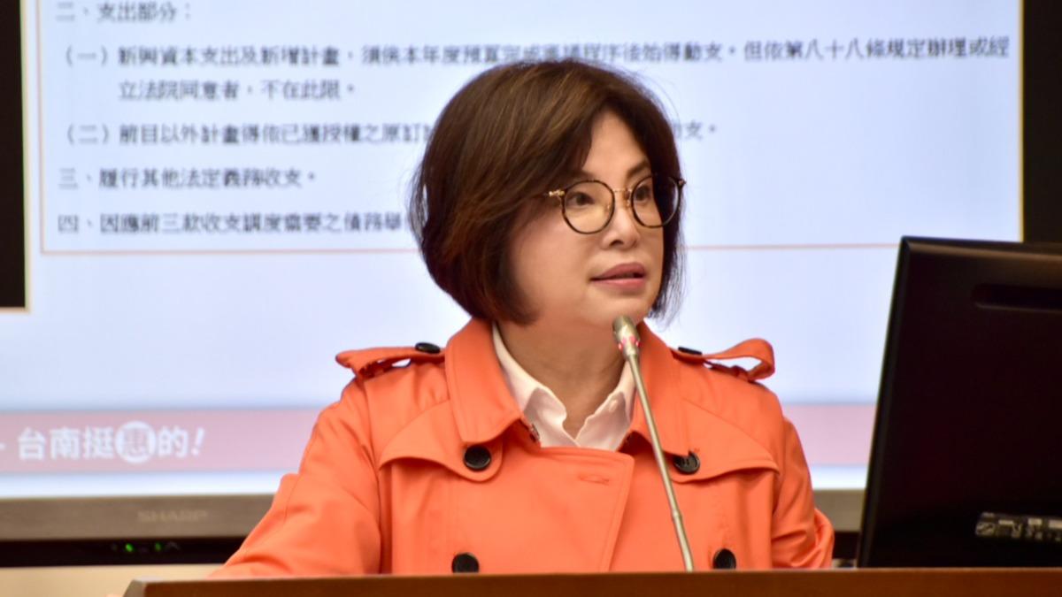 TPASS元旦斷訊?總預算卡關 賴惠員轟:剝奪通勤族維生權