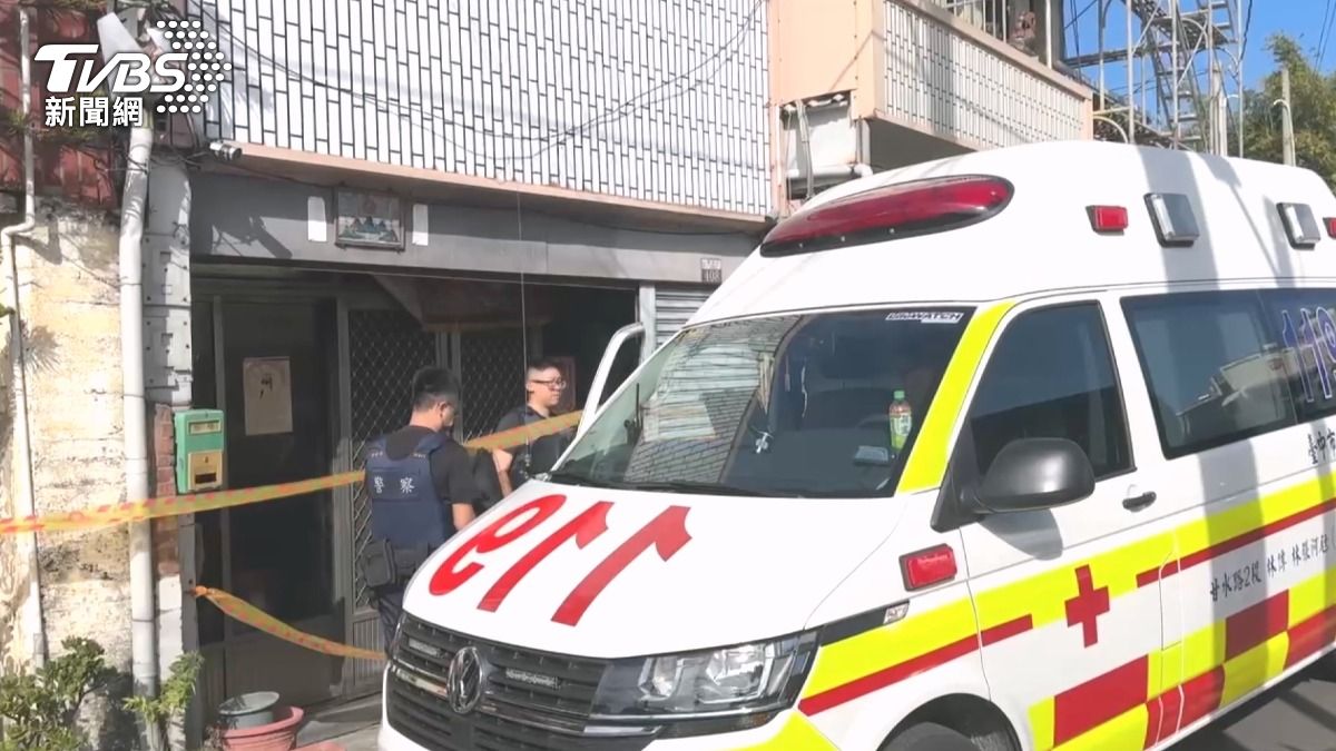前員工闖豐原民宅復仇!持刀砍「烤漆廠老闆」一度無生命跡象。(圖/TVBS)