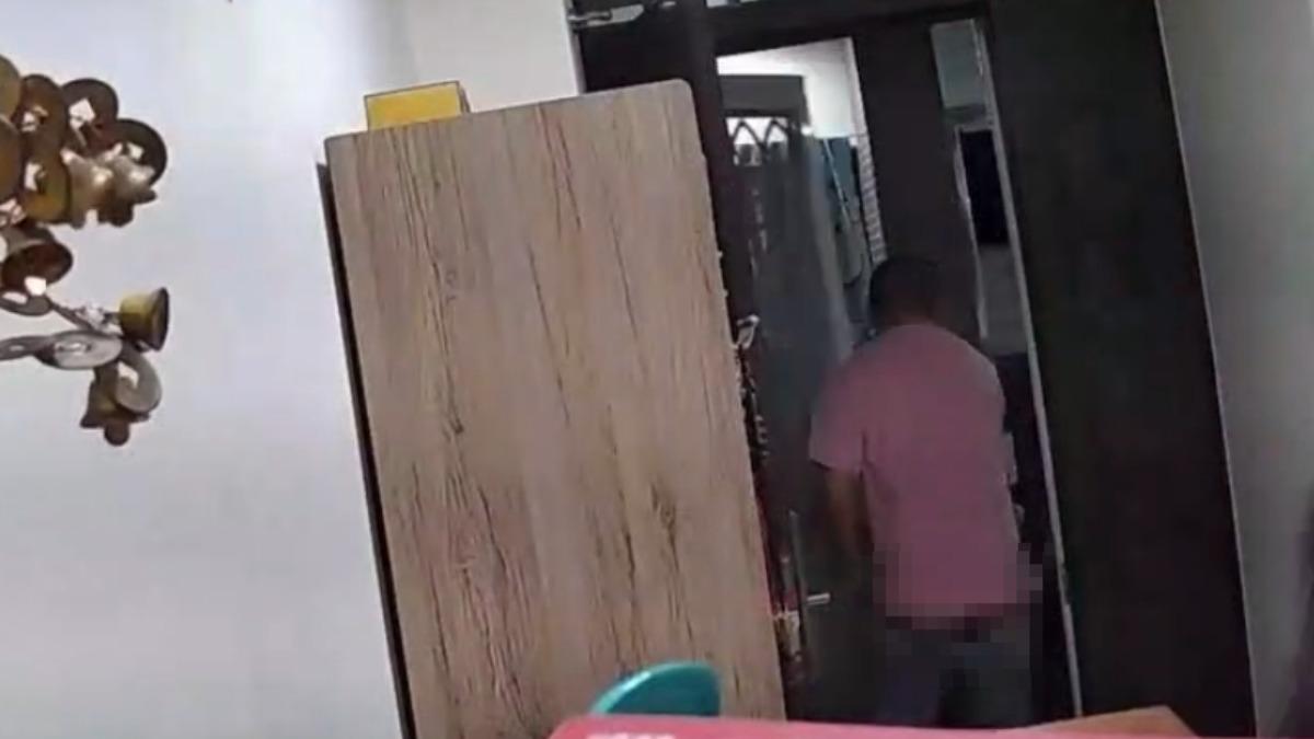 民宅物品全掉落,屋主如廁「褲子沒穿」嚇得逃命。(圖/ssssssssssssssss._.112提供)