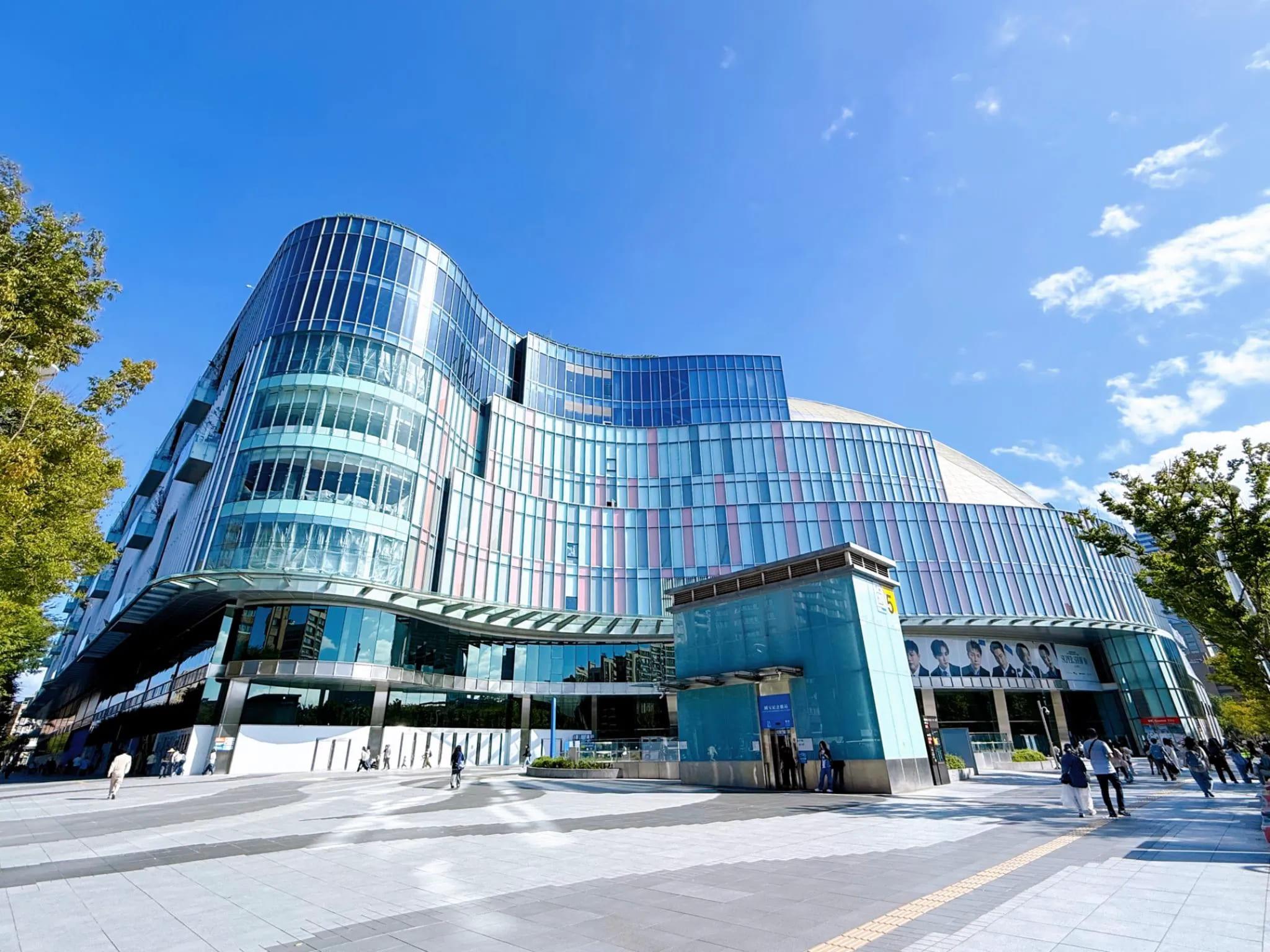 從大巨蛋一路延伸的「遠東Garden City」,由遠東SOGO團隊經營。(圖/遠東SOGO提供)