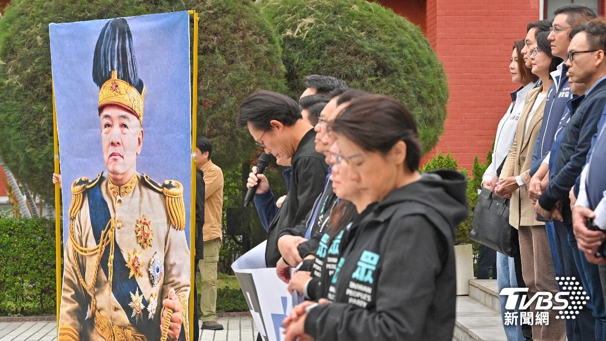 朝野大亂鬥枉然!沈政男見「民進黨基本盤」民調翻轉:台灣慘哉