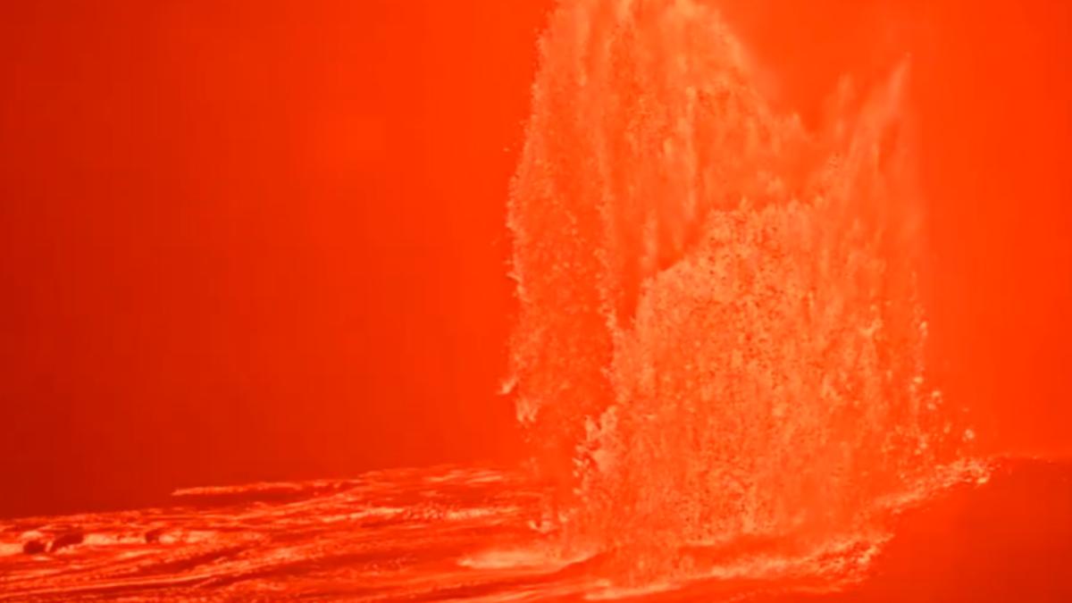 有片/夏威夷火山噴發「熔岩衝1400英尺」 一年已噴39次