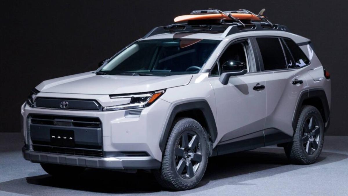 預接單消息亦有提到RAV4 Adventure接單價,傳出可能134萬。(圖/Toyota提供)
