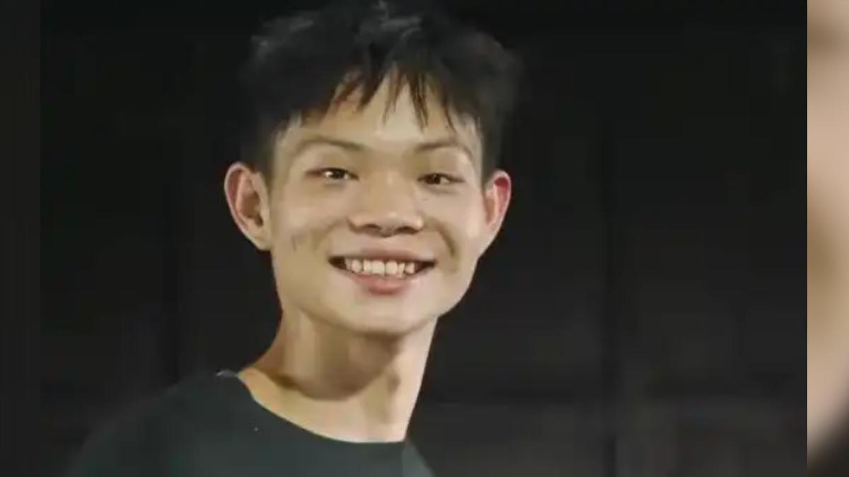 深圳16 歲少年輟學創業,開烤雞店,周末日營業額最高達4萬5台幣,月入近台幣90萬。(圖/網路)