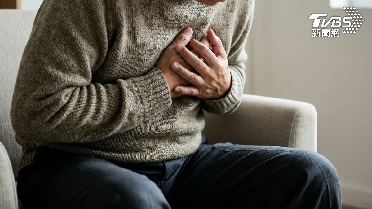 肺癌四期突惡化!苗栗男喘到不行 醫「一招」免開刀取組織