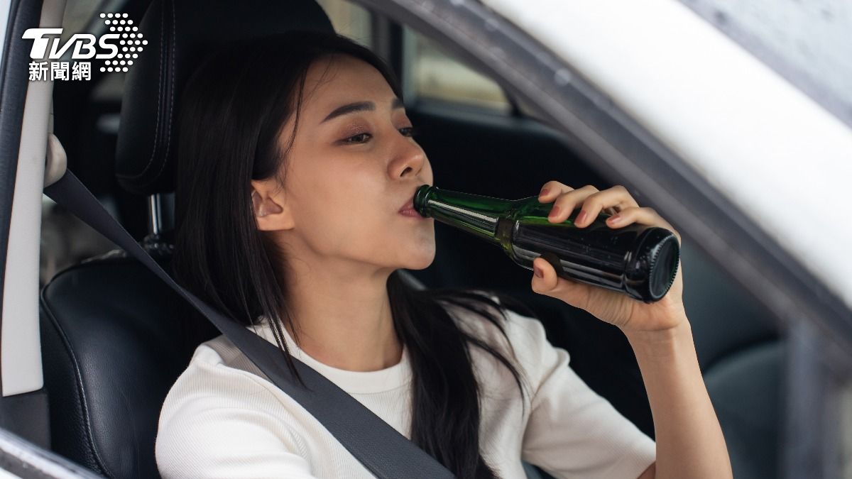 新竹妹子開註銷車酒駕!被抓還辱警「你真的好醜」 9萬元噴了