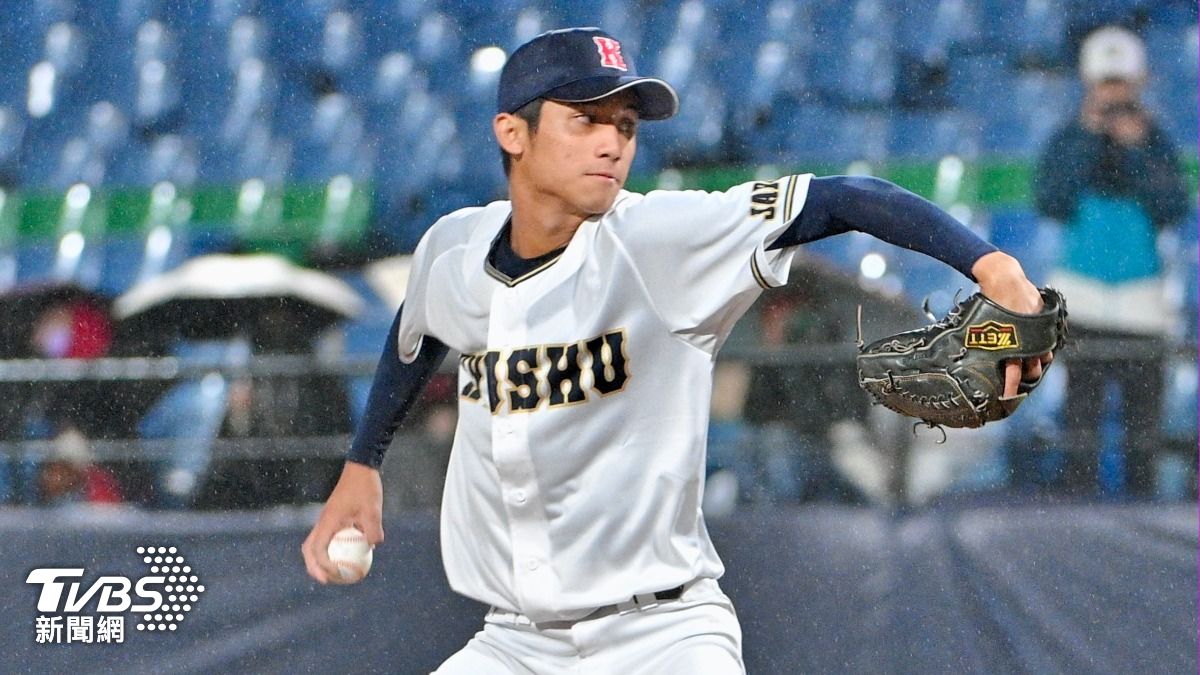 甲子園冠軍沖繩尚學的王牌投手新垣有絃。(圖/胡瑞麒攝)
