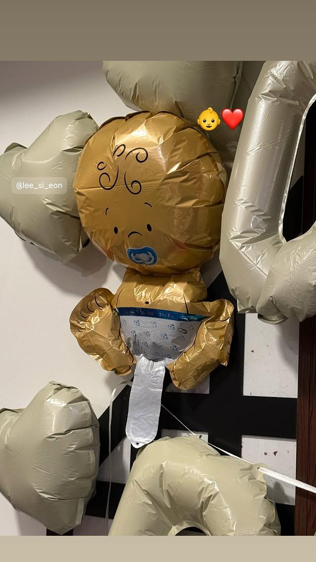 徐智勝分享「性別揭曉氣球」，看上去第一胎老大應為兒子。（圖／翻攝自徐智勝IG）
