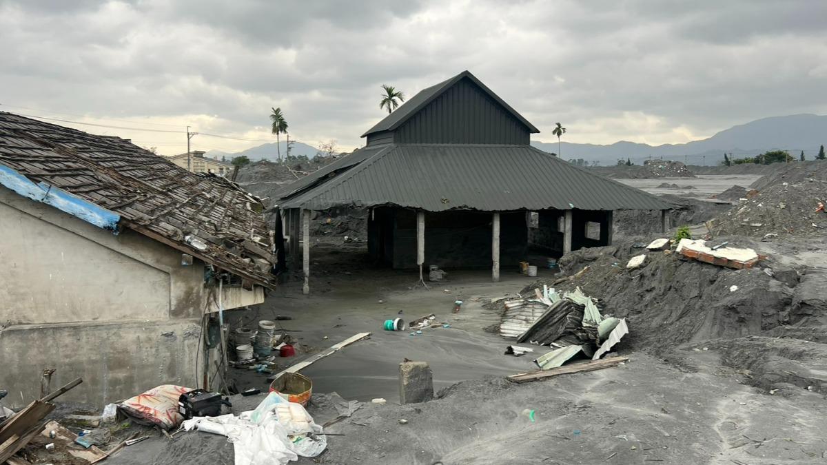 災後3個月仍未復原 花蓮光復一家三口盼能「回家過年」
