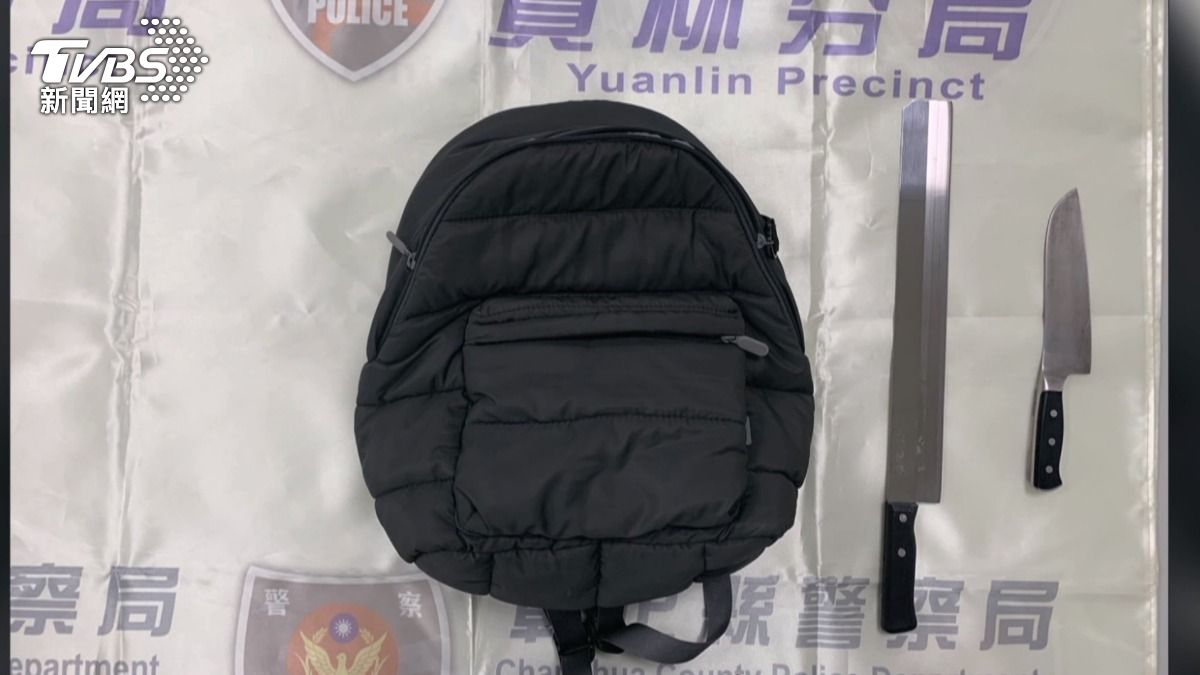 警方查扣的證物。(圖/TVBS)