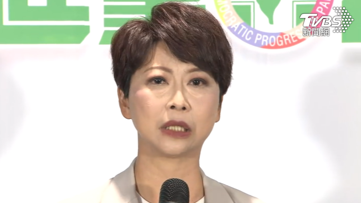 陳亭妃自信民調領先,強調絕不脫黨。(圖/TVBS)