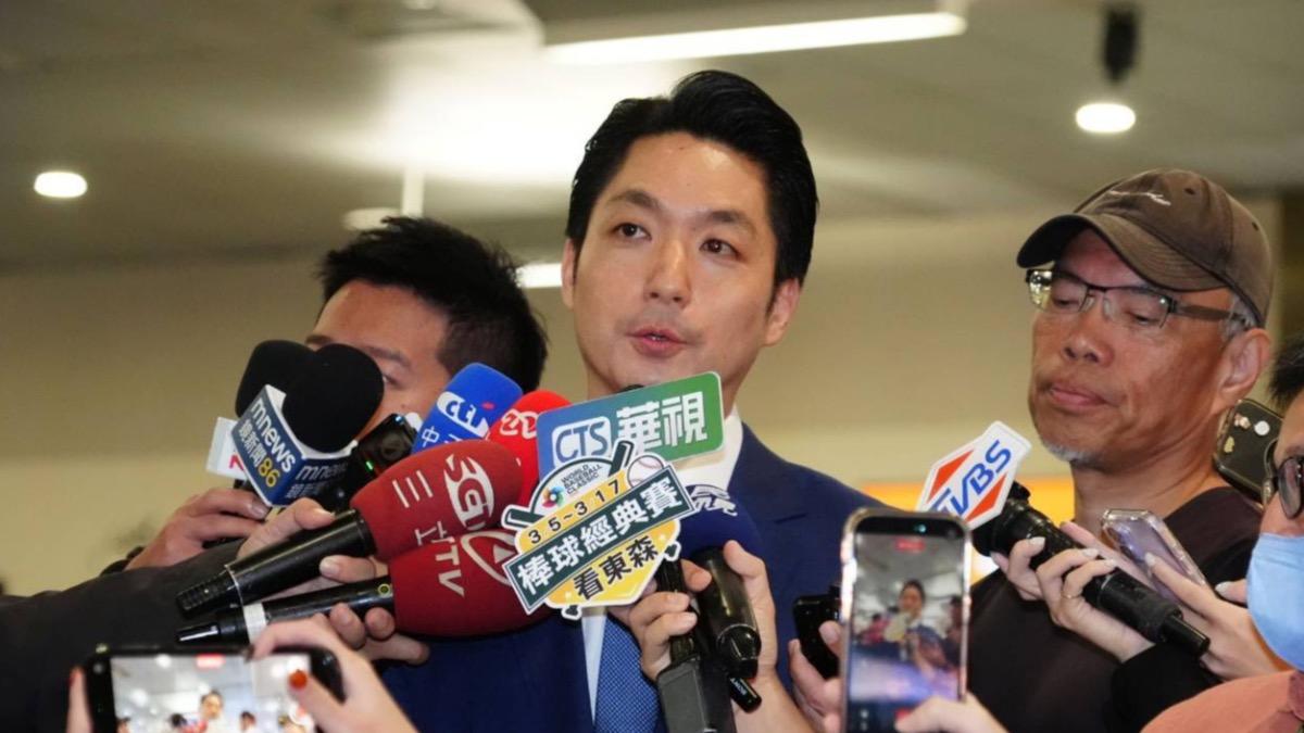 黃偉哲批台北市長蔣萬安營養午餐政策有買票嫌疑。(圖/台北市政府提供)