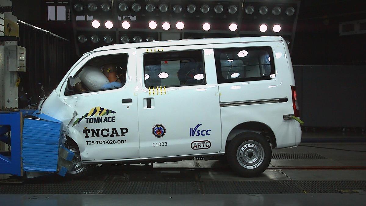 車輛撞擊測試，首見0顆星。（圖／TNCAP）