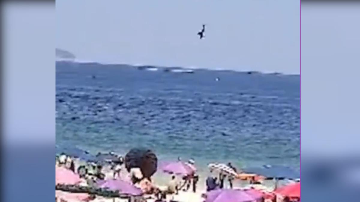 有片/巴西輕航機「機頭向下直衝」墜海 飛行員當場罹難
