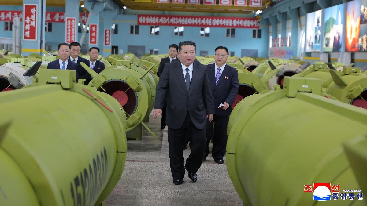 金正恩重申,朝鮮勞動黨和朝鮮民主主義人民共和國政府將一如既往,全力投入國家核武戰力無上限和持續性發展。(圖/達志影像路透社)