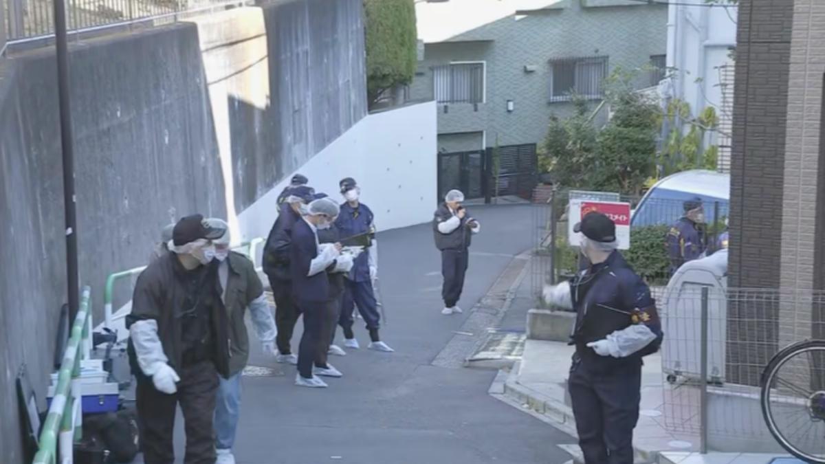 東京新宿高田馬場30多歲中國男刺女四刀 警方逮到人了