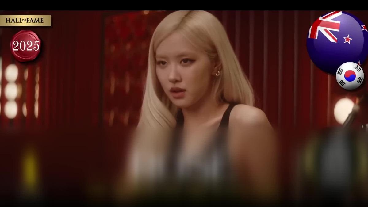 TC Candler百大美女榜冠軍是Rosé。(圖/翻攝TC Candler)