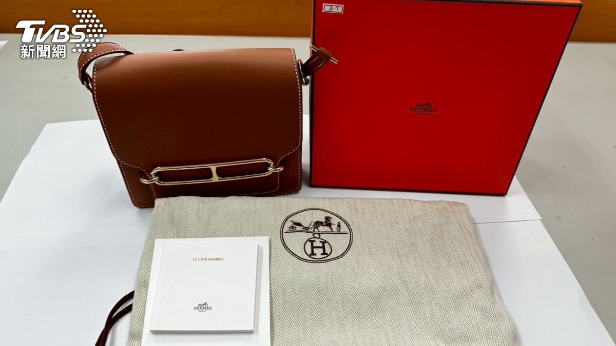 Hermès Roulis Mini (18)算是入門級的愛馬仕包款。（圖／TVBS）