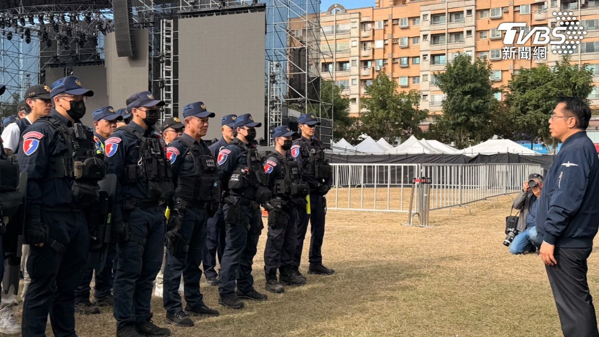 台南市警局於今（29）日舉行高規格反恐防暴演練。（圖／陳佳宜攝）