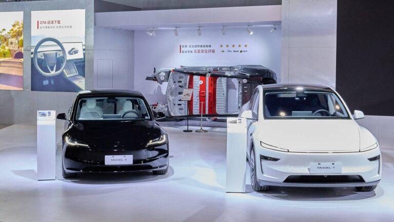 全球最暢銷純電車款Model Y在台全年度掛牌總數上看突破萬輛;入門首選純電轎車Model 3全新改款及新色曜石黑於車展現場限時亮相。(圖/翻攝自台灣特斯拉)