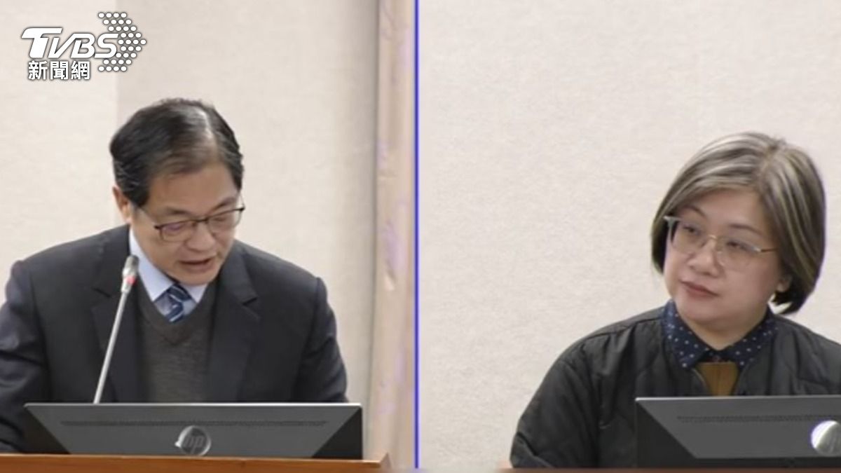 法務部長鄭銘謙與民進黨立委陳培瑜。（圖／TVBS）